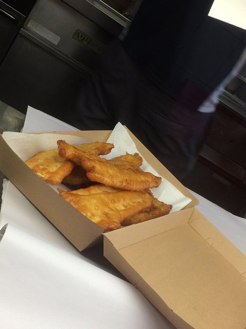 Hallas Fish And Grill - Accommodation Cairns 2