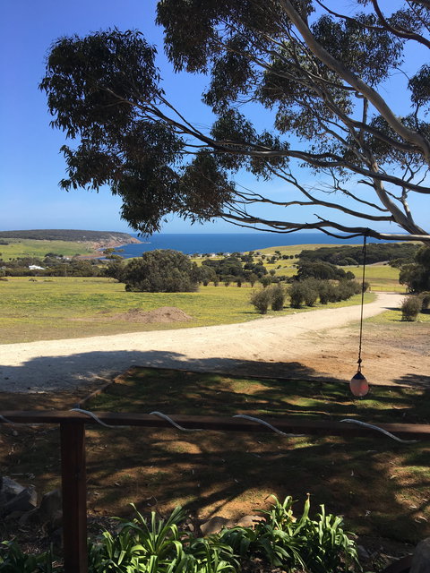 Table 88 - Accommodation Cairns 1