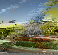 The Stirling Hotel Food - Accommodation Cairns