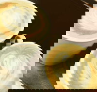 Alicia's Coffee Cake and Flowers - Accommodation Cairns