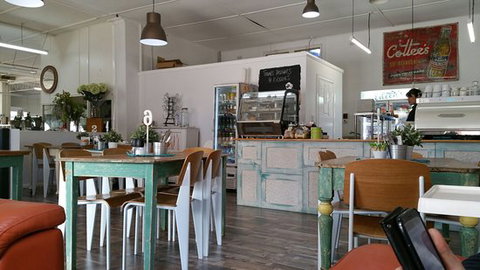 Eileen's - Accommodation Cairns 0