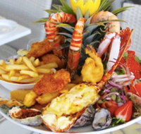 Aqua Front Restaurant - Accommodation Cairns