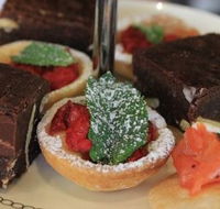 Candy - Accommodation Cairns