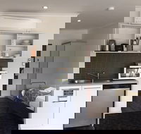 Shoredrive Motel - Accommodation Cairns