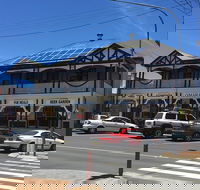 Omaras - Accommodation Cairns