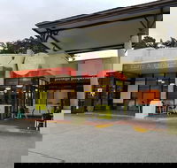 Curry  Pizza - Accommodation Cairns