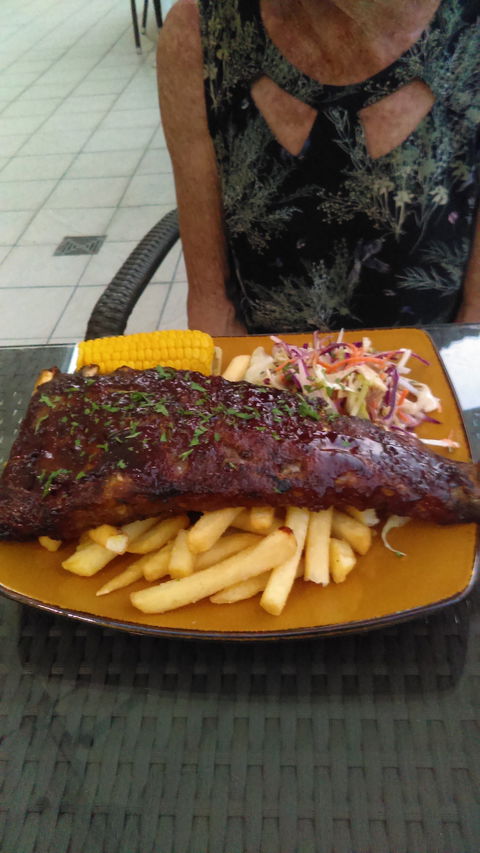 Plantation Bar & Restaurant - Accommodation Cairns 4