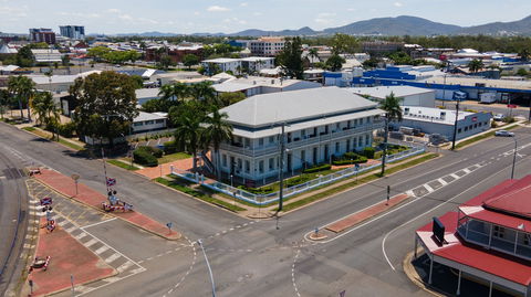 Denison Boutique Hotel - Accommodation Cairns 1