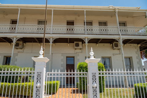 Denison Boutique Hotel - Accommodation Cairns 2