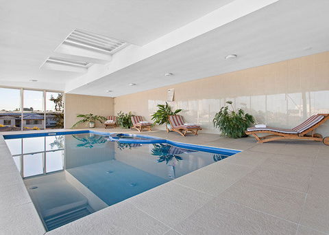 CBD Executive Apartments - Accommodation Cairns 3