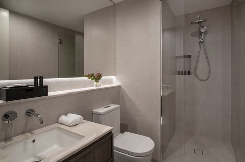 Oakwood Premier Melbourne - Accommodation Cairns 5