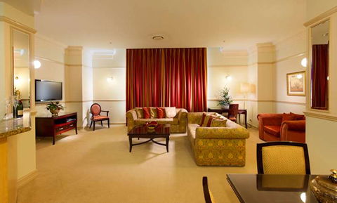 Royal Albert Hotel - Accommodation Cairns 9