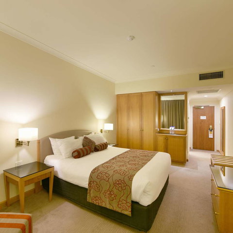 Duxton Hotel - Accommodation Cairns 7