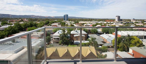 Hume Serviced Apartments - Accommodation Cairns 3