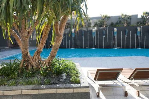 Mantra Circle on Cavill - Accommodation Cairns 3