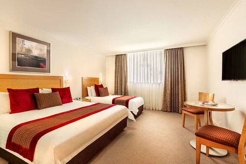 Best Western Plus Travel Inn Hotel - Accommodation Cairns 8