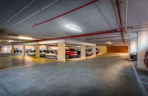 Best Western Plus Travel Inn Hotel - Accommodation Cairns 17