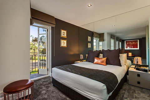 Quest East Melbourne - Accommodation Cairns 3
