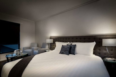 Crest on Park - Accommodation Cairns 7