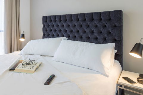 Meriton Suites Campbell Street - Accommodation Cairns 12