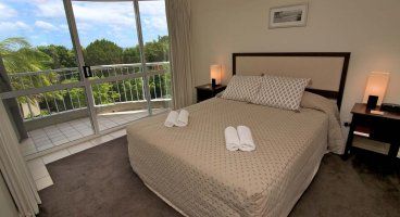 Noosa Hill Resort - Accommodation Cairns 1
