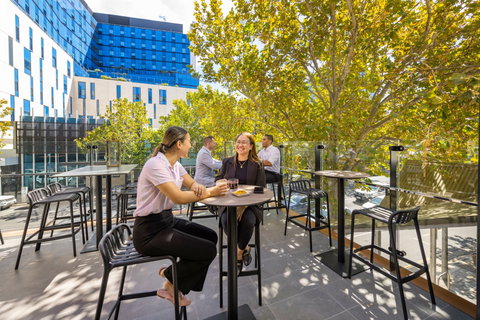 TRYP by Wyndham Pulteney Street - Accommodation Cairns 1