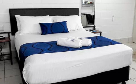 Barrier Reef Motel - Accommodation Cairns 1