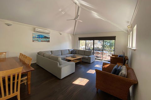 Margarets Beach Resort - Accommodation Cairns 4