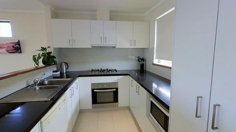 Margarets Beach Resort - Accommodation Cairns 12