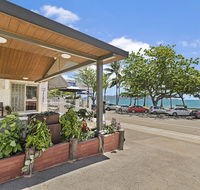 Beach House Motel - Accommodation Cairns