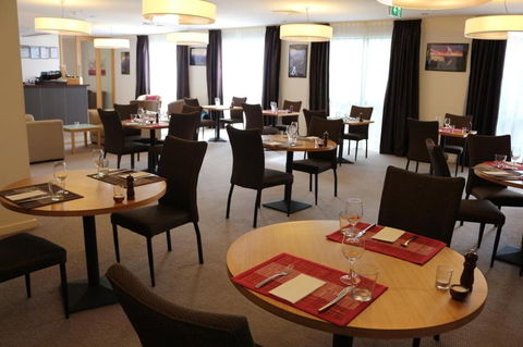 Bairnsdale International - Accommodation Cairns 9