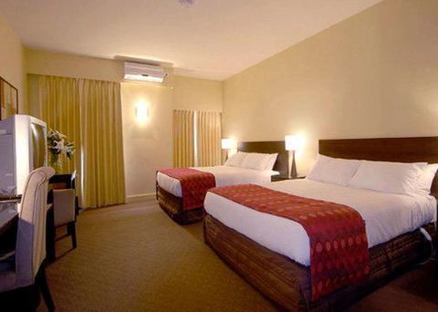 Comfort Inn & Suites City Views - Accommodation Cairns 1