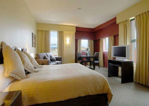 Comfort Inn & Suites City Views - Accommodation Cairns 9