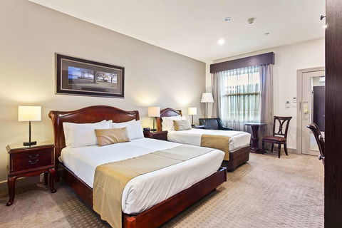 Quality Inn Heritage On Lydiard - Accommodation Cairns 3