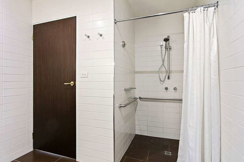 Quality Inn Heritage On Lydiard - Accommodation Cairns 5