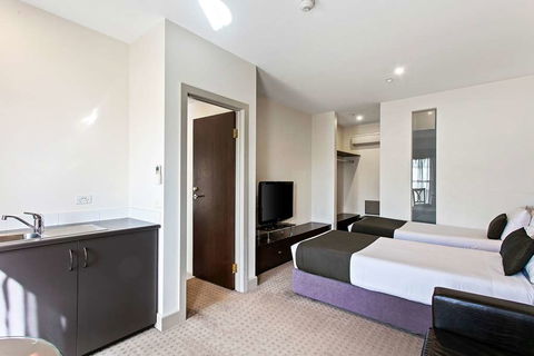 Quality Inn Heritage On Lydiard - Accommodation Cairns 12