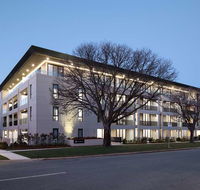 Knightsbridge Canberra - Accommodation Cairns