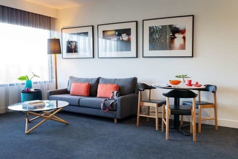 East Hotel - Accommodation Cairns 4