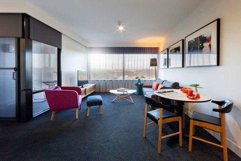 East Hotel - Accommodation Cairns 7