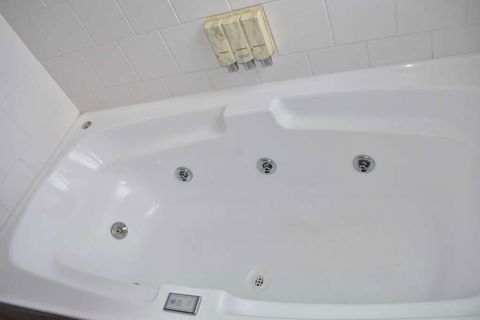 Best Western Coachman's Inn Motel - Accommodation Cairns 9