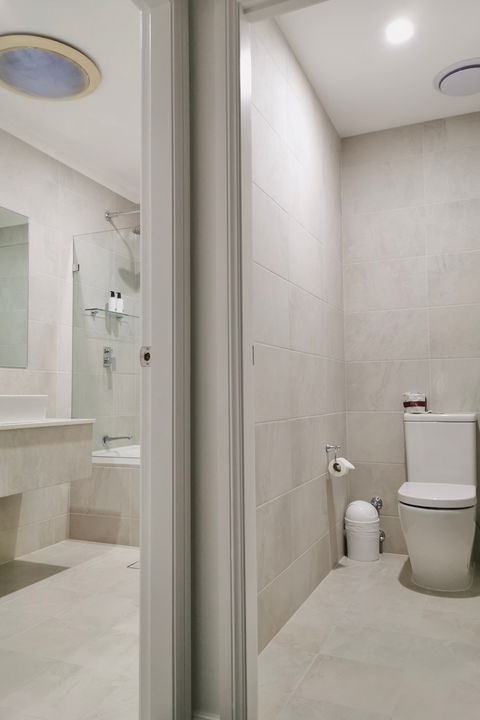 Governor Macquarie Motor Inn - Accommodation Cairns 12