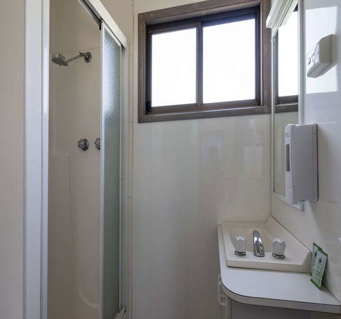 BIG4 Albury Tourist Park - Accommodation Cairns 1