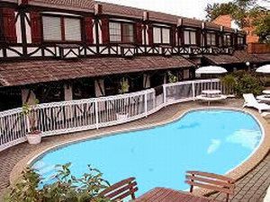 Golden Chain Ascot Motor Inn - Accommodation Cairns 2