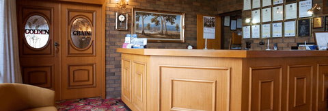 Golden Grain Motor Inn - Accommodation Cairns 2