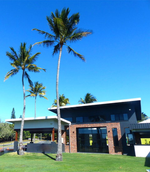 Mackay Seabreeze Apartments - Accommodation Cairns 2