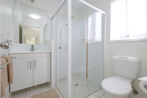 Barney Beach Accommodation Centre - Accommodation Cairns 2