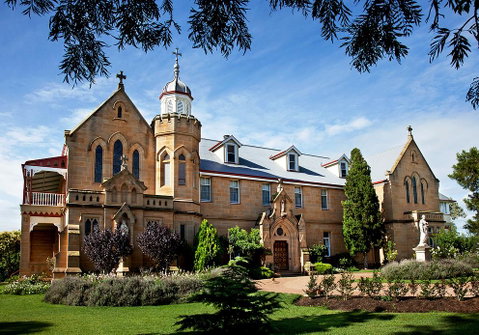 Abbey Boutique Hotel - Accommodation Cairns 0
