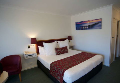 SureStay By BW The Clarence On Melville - Accommodation Cairns 5