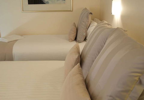 SureStay By BW The Clarence On Melville - Accommodation Cairns 6
