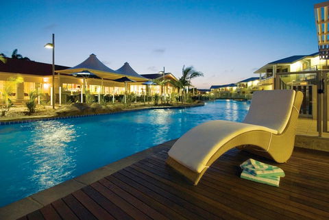 Oaks Pacific Blue Resort - Accommodation Cairns 1